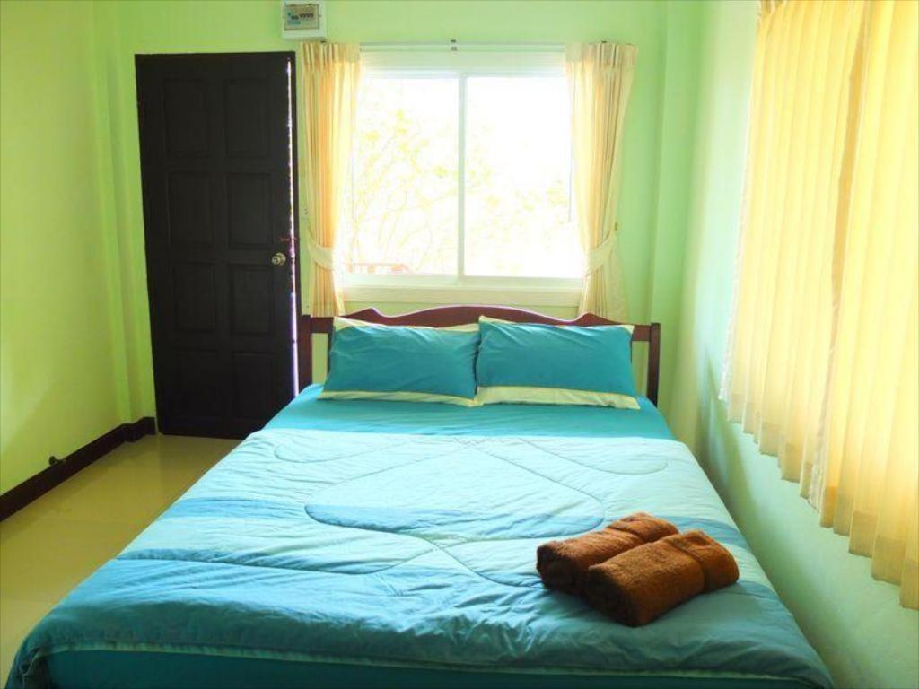 Kanchanaporn Resort Ko Lan Exteriér fotografie